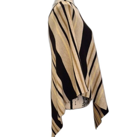 Max Studio Wool Blend Asymmetrical Poncho Shawl One Size Fits Most Soft Cozy - Picture 3 of 8